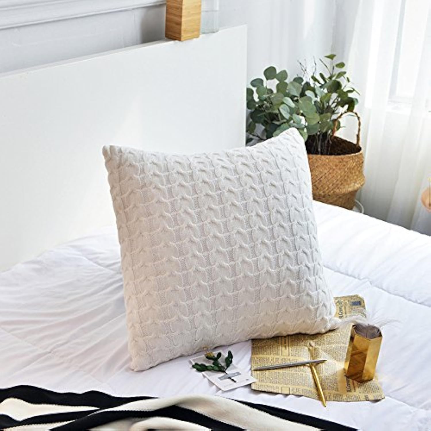 Knitted Cotton Cushion - Image 4