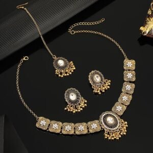 Artificial Jewelry Set for Women Maang Tikka Headpiece